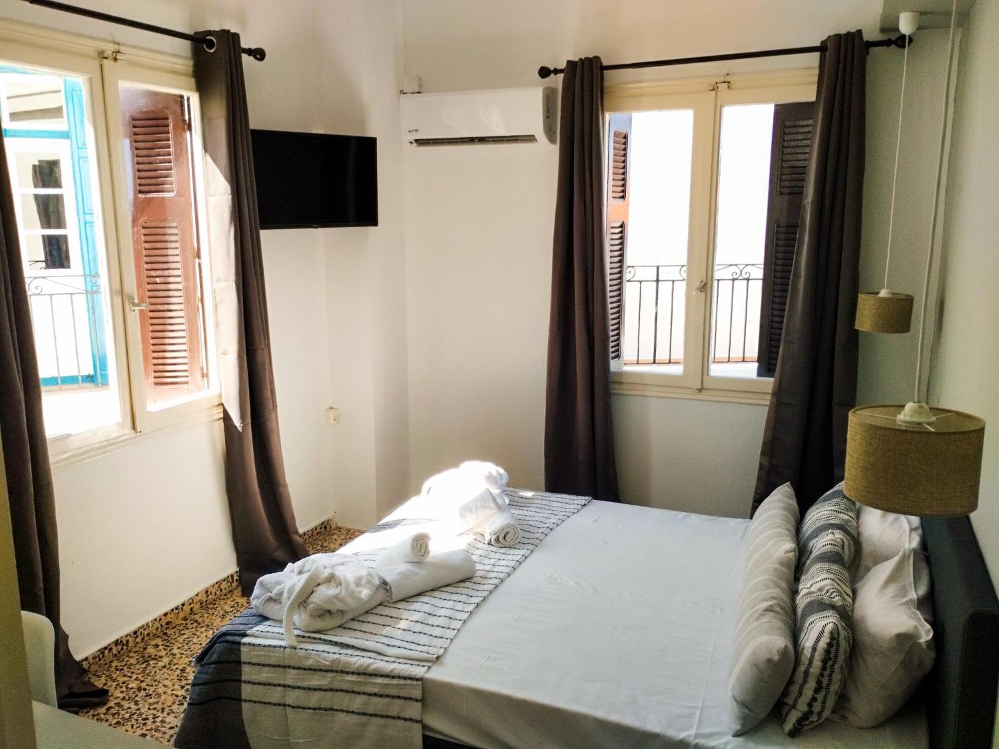 Georgios L Hotel Skopelos Town Exterior photo